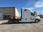 Used 2021 Freightliner Cascadia Detroit DD15AT Semi Truck with Sleeper Cab for sale #399378 - photo 8