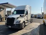 Used 2022 Freightliner Cascadia Detroit DD15AT Semi Truck with Sleeper Cab for sale #399492 - photo 3