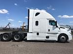 Used 2021 Freightliner Cascadia Detroit DD15AT Semi Truck with Sleeper Cab for sale #399749 - photo 8