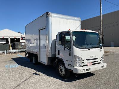 Used 2021 Isuzu NRR Regular Cab Box Truck with Liftgate for sale #399926 - photo 1