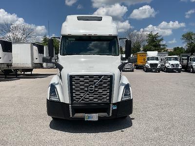 Used 2022 Volvo VNL Volvo D13 Semi Truck for sale #399934 - photo 2