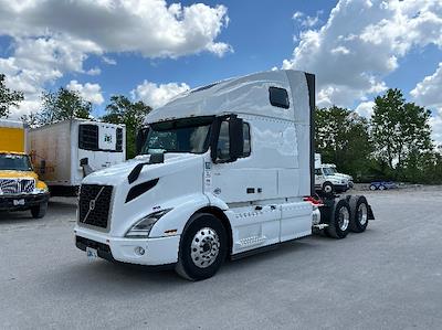 Used 2022 Volvo VNR Volvo D13 Semi Truck for sale #400054 - photo 1