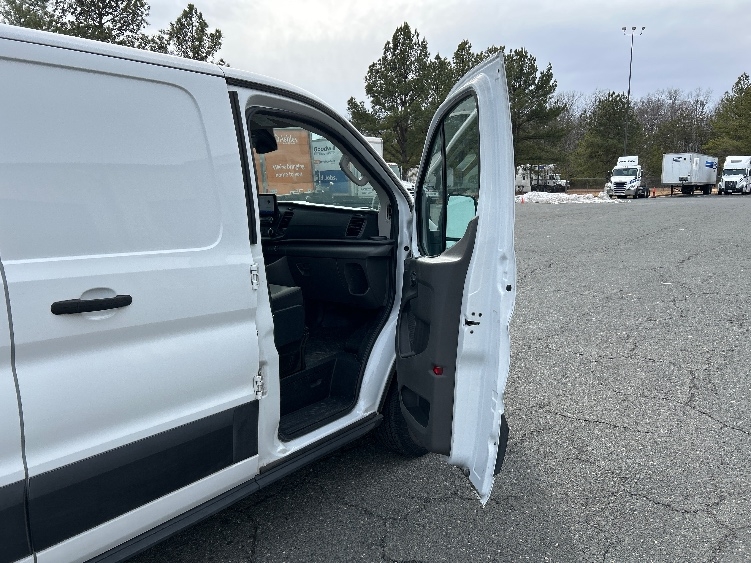 Used 2021 Ford Transit 150 - photo 22
