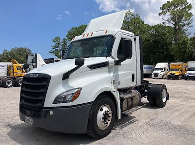 Used 2021 Freightliner Cascadia Detroit DD13 Semi Truck for sale #400242 - photo 1