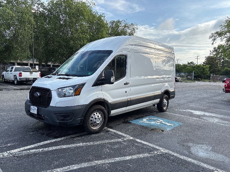 Used 2021 Ford Transit 250 - photo 5