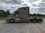 Used 2022 Freightliner Cascadia Detroit DD15AT Semi Truck with Sleeper Cab for sale #400871 - photo 4