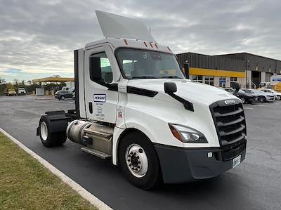 Used 2022 Freightliner Cascadia Detroit DD13 Semi Truck for sale #403213 - photo 1