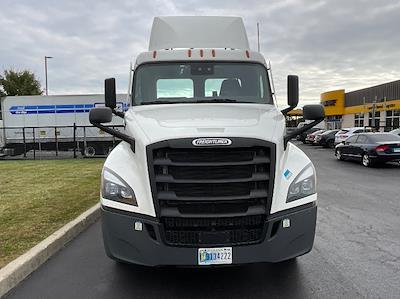 Used 2022 Freightliner Cascadia Detroit DD13 Semi Truck for sale #403213 - photo 2
