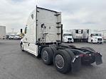Used 2022 Freightliner Cascadia Detroit DD15AT Semi Truck with Sleeper Cab for sale #403694 - photo 5