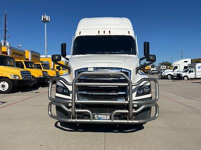 Used 2022 Freightliner Cascadia Detroit DD15AT Semi Truck with Sleeper Cab for sale #403698 - photo 2