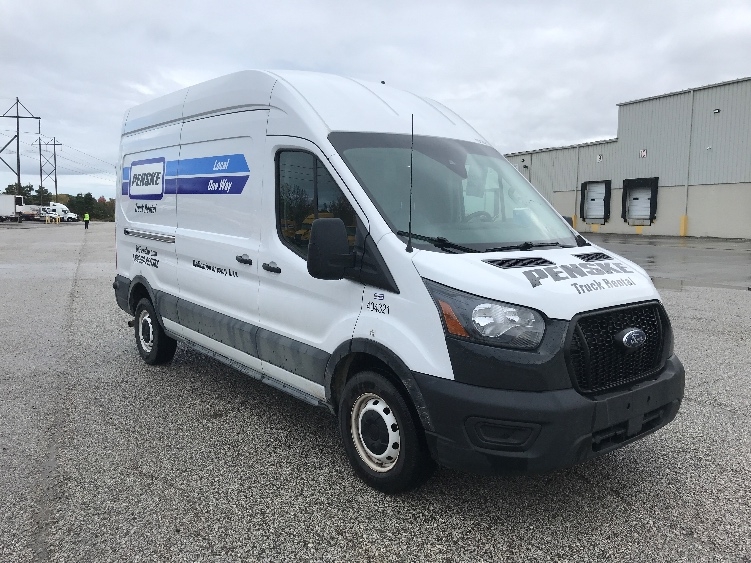 Used 2023 Ford Transit 250 - photo 27
