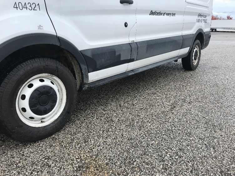 Used 2023 Ford Transit 250 - photo 7