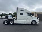 Used 2022 Volvo VNL Volvo D13 Semi Truck for sale #405133 - photo 8