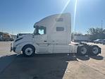 Used 2022 Volvo VNL Volvo D13 Semi Truck for sale #405137 - photo 4