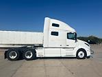 Used 2022 Volvo VNL Volvo D13 Semi Truck for sale #405137 - photo 8