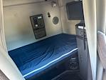 Used 2022 Volvo VNL Volvo D13 Semi Truck for sale #405138 - photo 16
