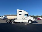 Used 2022 Volvo VNL Volvo D13 Semi Truck for sale #405138 - photo 8