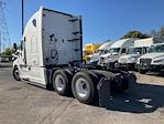 Used 2022 Freightliner Cascadia Detroit DD15AT Semi Truck with Sleeper Cab for sale #405169 - photo 5