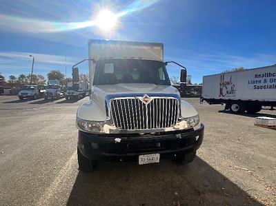 Used 2022 International MV Box Truck with Liftgate for sale #405747 - photo 2