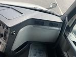 Used 2022 Freightliner Cascadia Detroit DD15AT Semi Truck with Sleeper Cab for sale #406098 - photo 14