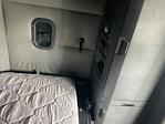 Used 2022 Freightliner Cascadia Detroit DD15AT Semi Truck with Sleeper Cab for sale #406098 - photo 18
