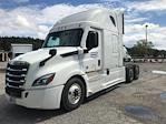 Used 2022 Freightliner Cascadia Detroit DD15AT Semi Truck with Sleeper Cab for sale #406100 - photo 3