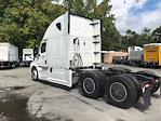 Used 2022 Freightliner Cascadia Detroit DD15AT Semi Truck with Sleeper Cab for sale #406100 - photo 5