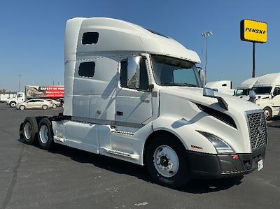 Used 2022 Volvo VNL Volvo D13 Semi Truck for sale #406657 - photo 1