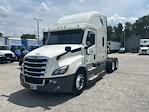 Used 2022 Freightliner Cascadia Detroit DD15AT Semi Truck with Sleeper Cab for sale #406696 - photo 3