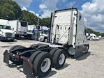 Used 2022 Freightliner Cascadia Detroit DD15AT Semi Truck with Sleeper Cab for sale #406696 - photo 6