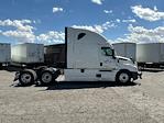 Used 2022 Freightliner Cascadia Detroit DD15AT Semi Truck with Sleeper Cab for sale #406817 - photo 8