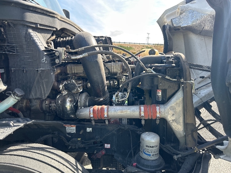 Used 2022 Freightliner Cascadia - photo 20