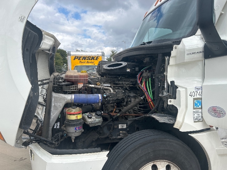 Used 2022 Freightliner Cascadia - photo 22