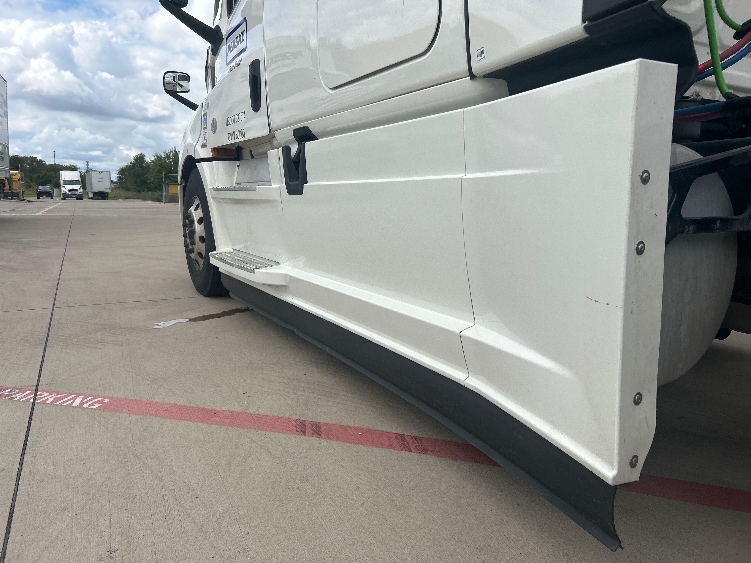 Used 2022 Freightliner Cascadia - photo 24