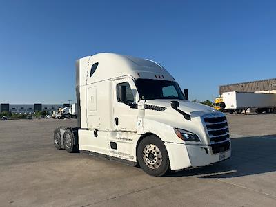 Used 2022 Freightliner Cascadia Detroit DD15AT Semi Truck with Sleeper Cab for sale #407491 - photo 1