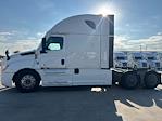 Used 2022 Freightliner Cascadia Detroit DD15AT Semi Truck with Sleeper Cab for sale #407491 - photo 4