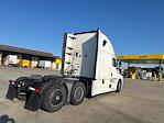 Used 2022 Freightliner Cascadia Detroit DD15AT Semi Truck with Sleeper Cab for sale #407491 - photo 7