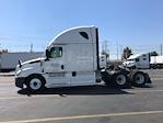 Used 2024 Freightliner Cascadia Detroit DD15AT Semi Truck with Sleeper Cab for sale #407522 - photo 4