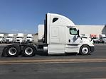 Used 2024 Freightliner Cascadia Detroit DD15AT Semi Truck with Sleeper Cab for sale #407522 - photo 8