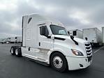 Used 2022 Freightliner Cascadia Detroit DD15AT Semi Truck with Sleeper Cab for sale #407967 - photo 1