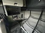Used 2022 Freightliner Cascadia Detroit DD15AT Semi Truck with Sleeper Cab for sale #407967 - photo 19