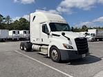 Used 2022 Freightliner Cascadia Detroit DD15AT Semi Truck with Sleeper Cab for sale #409864 - photo 1