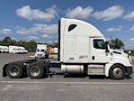 Used 2022 Freightliner Cascadia Detroit DD15AT Semi Truck with Sleeper Cab for sale #409864 - photo 8