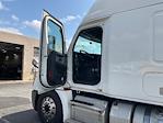 Used 2022 Freightliner Cascadia Detroit DD15AT Semi Truck with Sleeper Cab for sale #409864 - photo 9