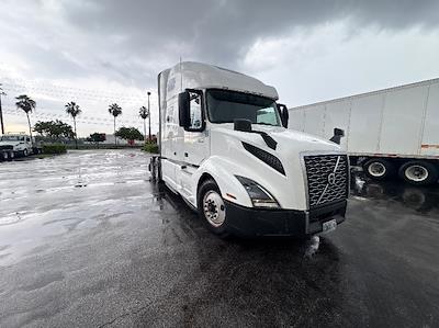 Used 2022 Volvo VNL Volvo D13 Semi Truck for sale #410184 - photo 1