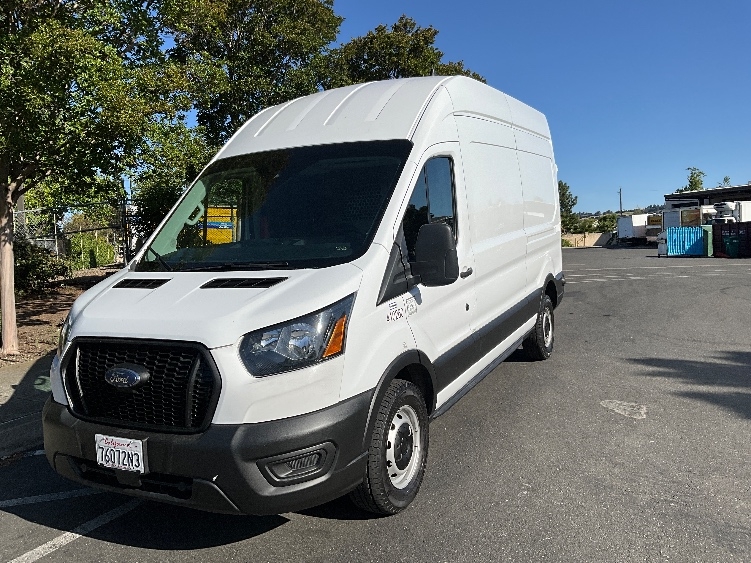 Used 2021 Ford Transit 250 - photo 5