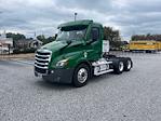 Used 2022 Freightliner Cascadia Detroit DD13 Semi Truck for sale #411555 - photo 3