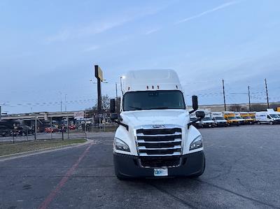 Used 2022 Freightliner Cascadia Detroit DD15AT Semi Truck with Sleeper Cab for sale #411569 - photo 2