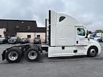 Used 2022 Freightliner Cascadia Detroit DD15AT Semi Truck with Sleeper Cab for sale #411623 - photo 8