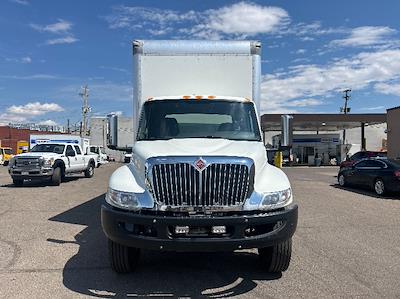 Used 2022 International MV Box Truck with Liftgate for sale #412033 - photo 2